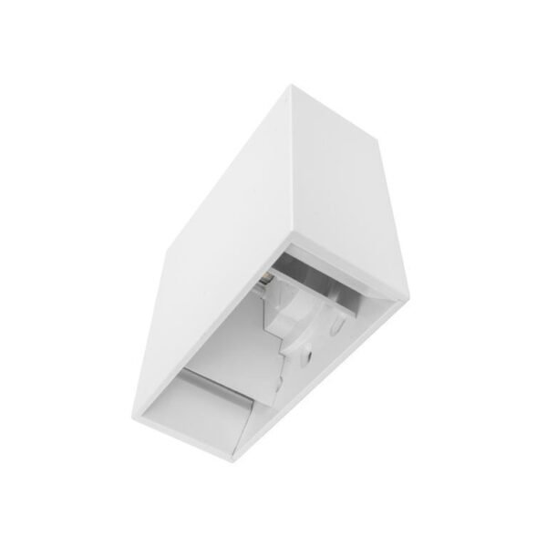 Lampara de pared, con 2 leds, blanco cálido, 4 Watts, rectangular, de sobreponer, policarbonato acabado blanco, 85-265V ca, protección IP65