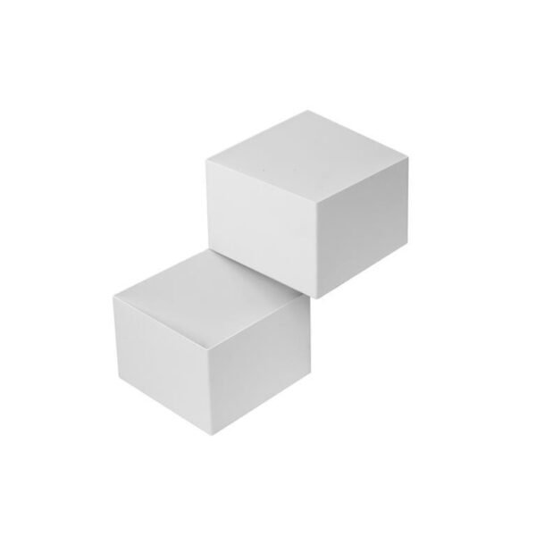 Lampara de pared, blanco cálido, 6 Watts, 2 cubos salida de luz indirecta inferior y superior, de sobreponer, aluminio acabado blanco,  100-240V ca, protección IP20