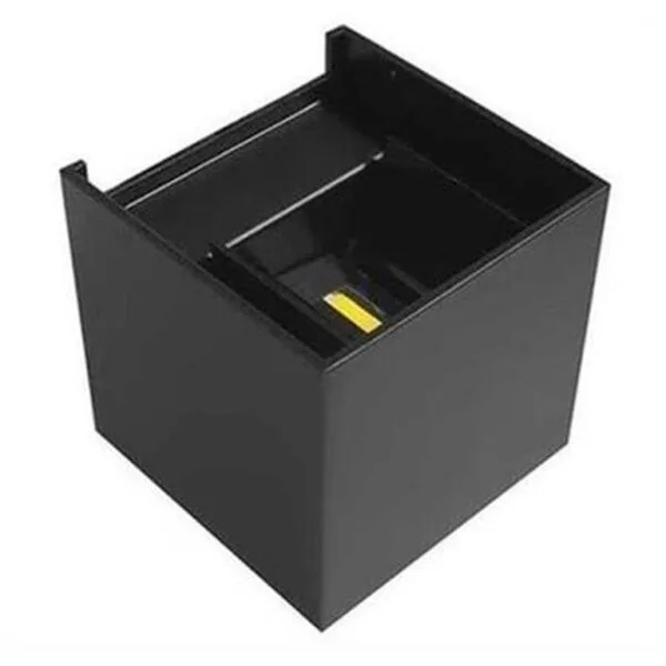 Lampara de pared, blanco cálido, 6 Watts, cubo 2 salidas óptica ajustable, de sobreponer, aluminio acabado negro, 85-265V ca, protección IP65