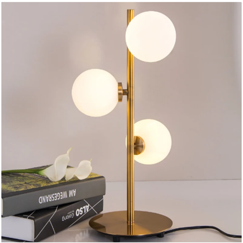 LAMPARA-DE-MESA-COLOR-ORO-3-FOCOS-SONNE